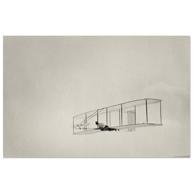 Glide of the Wright brother. The history of aviation.