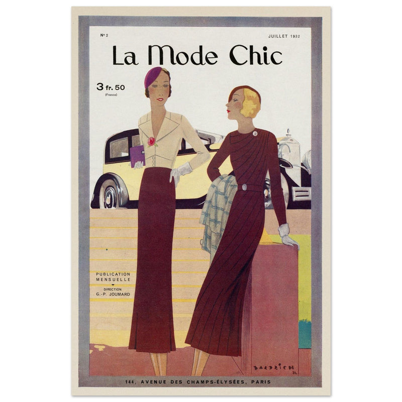 La Mode Chic old vintage fashion magazine cover from the 30s. July 1933.