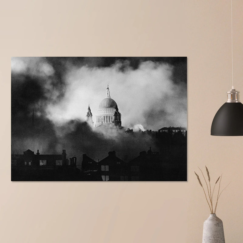 Second World War photograph. Saint Paul's Cathedral fire raid.