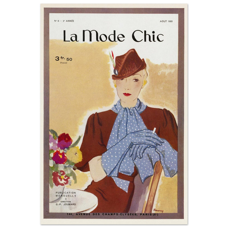 La Mode Chic old vintage fashion magazine cover from the 30s. August 1933.